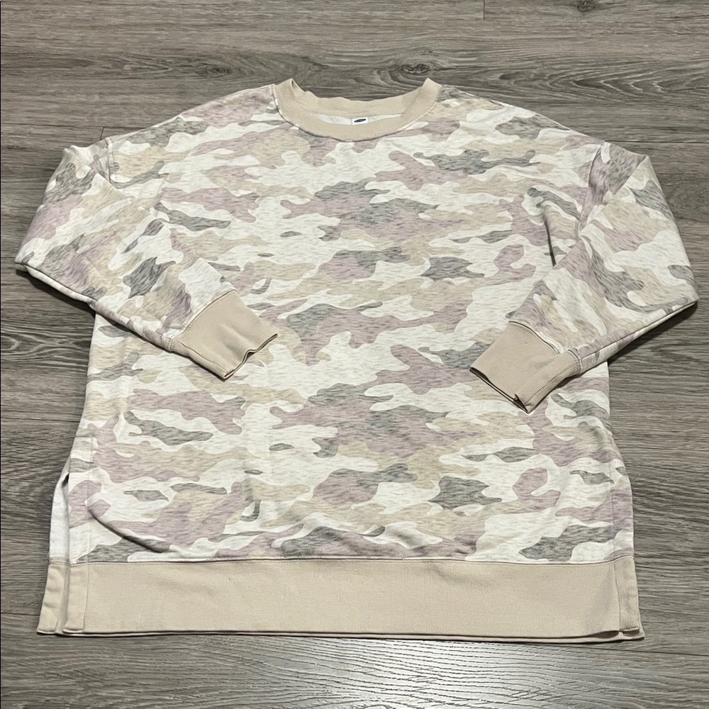 Old Navy Camouflage Sweatshirt - Cream and Gray